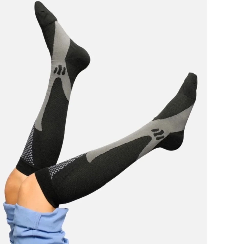 Nurse Yard Compression Socks Black Gray Checkerboard Pattern Size‎ S M